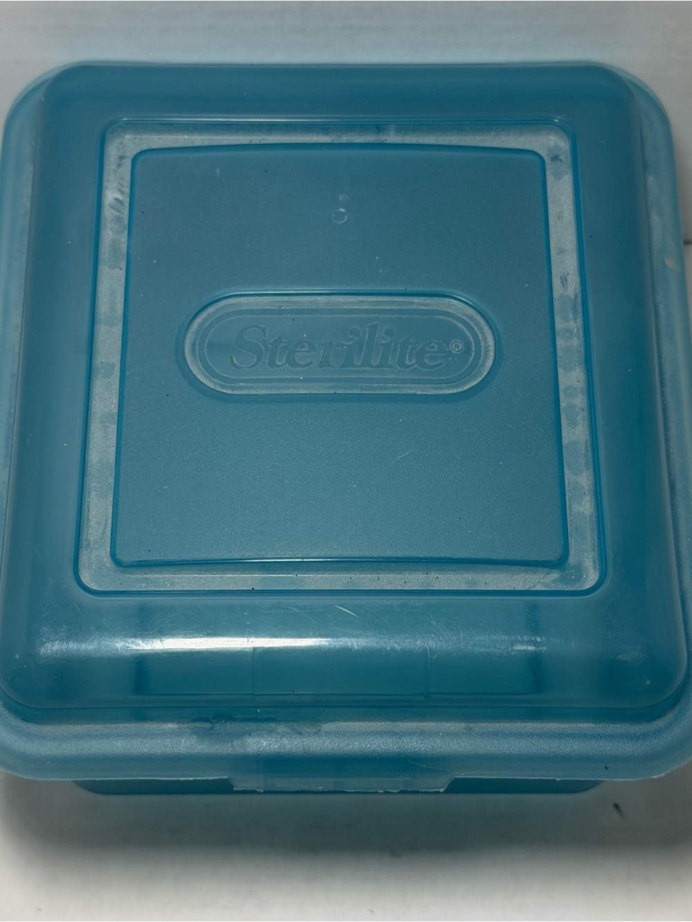Vintage 1996 Sterilite Blue Flip Tops Storage Container